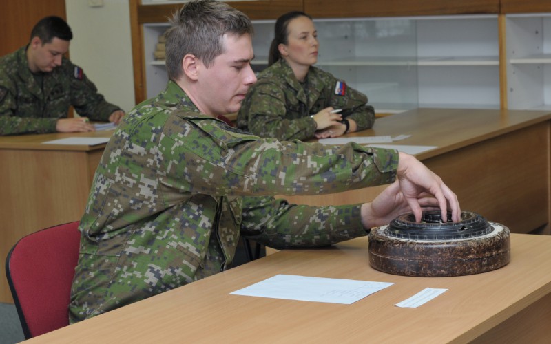 Záverečné skúšky 33. DKAVŠ (Dôstojnícky kurz pre absolventov vysokých škôl), 04. 12. 2024