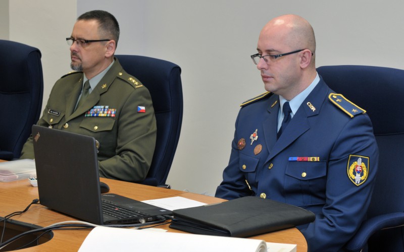 Rokovanie pracovných skupín MO SR a ČR, 03. - 05. 12. 204
