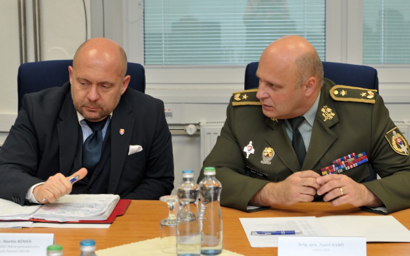 Rokovanie pracovných skupín MO SR a ČR, 03. - 05. 12. 204