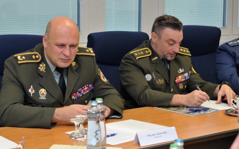 Rokovanie pracovných skupín MO SR a ČR, 03. - 05. 12. 204