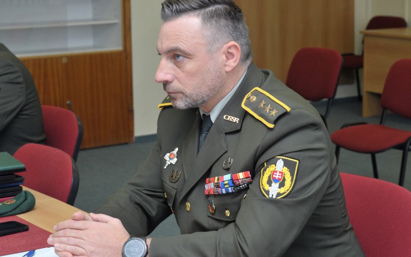 Obhajoby záverečných prác - Vyšší veliteľsko-štábny kurz, 11. - 12. 12. 2024