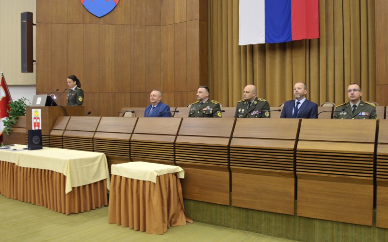 Slávnostné zhromaždenie profesionálnych vojakov a zamestnancov AOS pri príležitosti Dňa vzniku SR, 08. 01. 2025