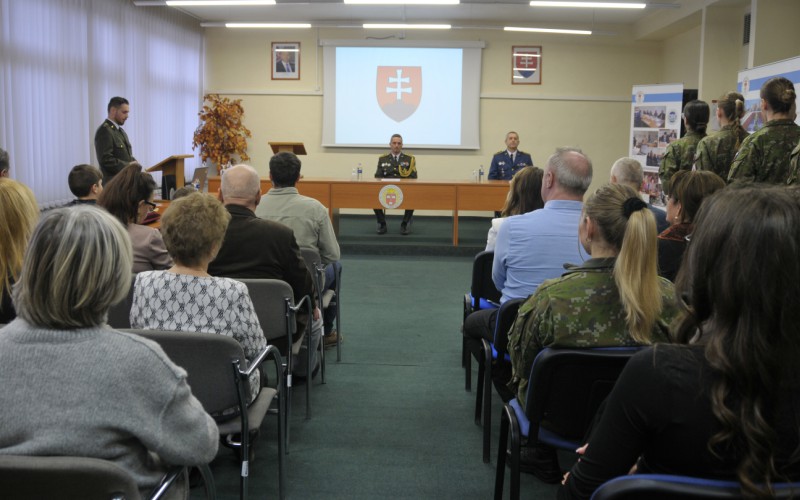 Ukončenie 33. Dôstojníckeho kurzu pre absolventov vysokých škôl, 10. 01. 2025