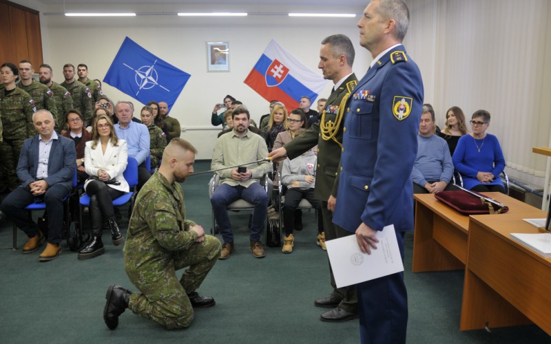 Ukončenie 33. Dôstojníckeho kurzu pre absolventov vysokých škôl, 10. 01. 2025