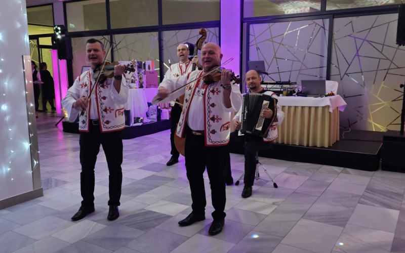 Ples AOS 2025, 08. 02. 2025