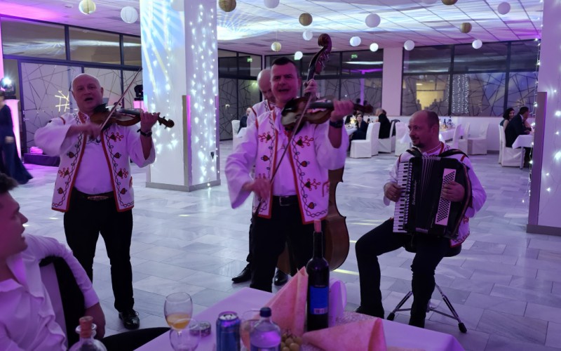 Ples AOS 2025, 08. 02. 2025