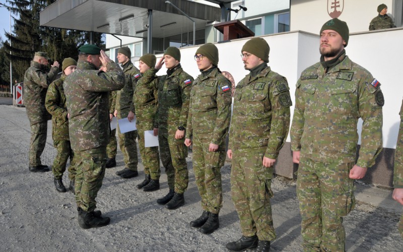 Nástup profesionálnych vojakov a kadetov, 04. 03. 2025