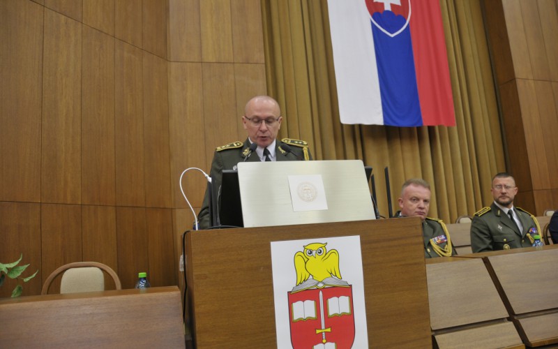 Slávnostné ukončenie 30. ZVŠK (Základný veliteľsko-štábny kurz), 25. 04. 2025