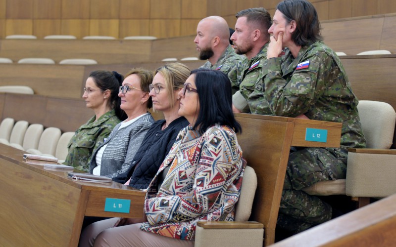 Slávnostné ukončenie 30. ZVŠK (Základný veliteľsko-štábny kurz), 25. 04. 2025