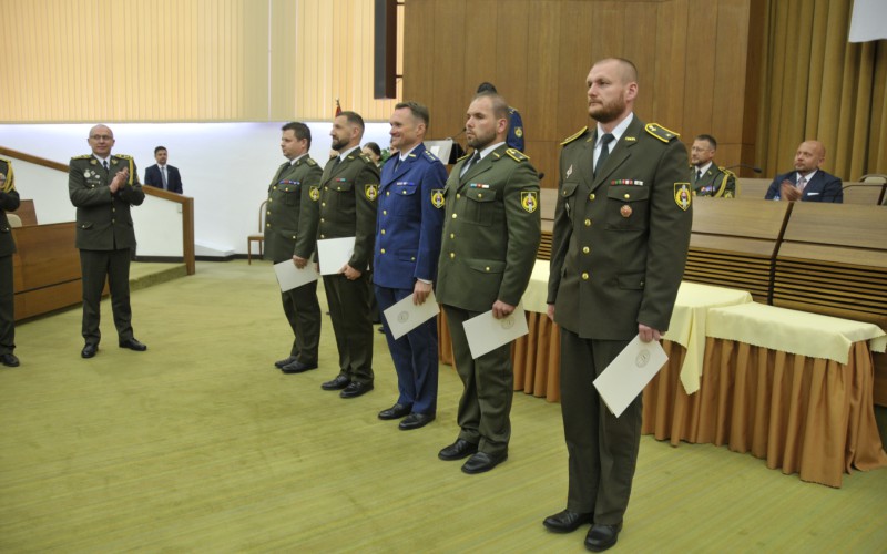 Slávnostné ukončenie 30. ZVŠK (Základný veliteľsko-štábny kurz), 25. 04. 2025