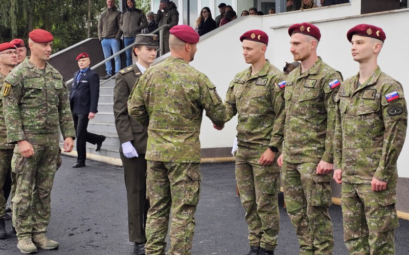 Zhromaždenie profesionálnych vojakov a zamestnancov AOS pri príležitosti 80. výročia skončenia 2. sv. vojny a Dňa víťazstva nad fašizmom, 07. 05. 2025