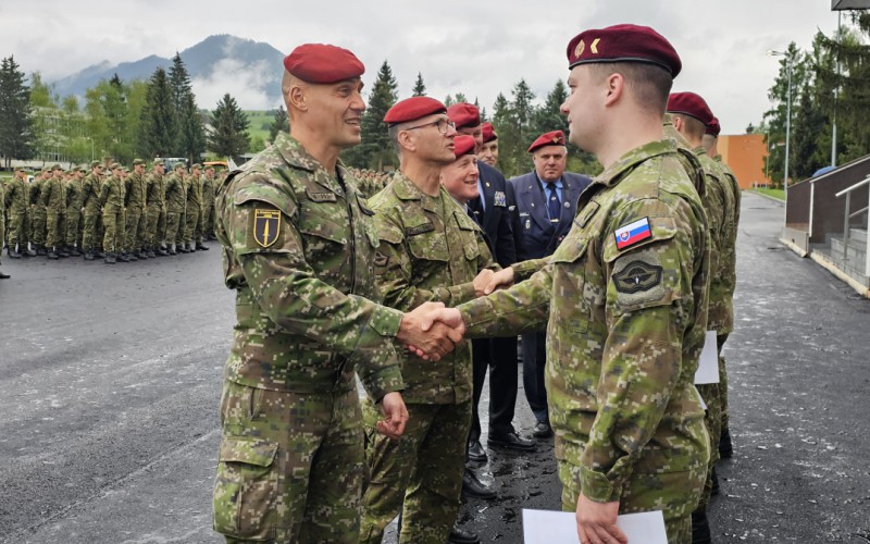 Zhromaždenie profesionálnych vojakov a zamestnancov AOS pri príležitosti 80. výročia skončenia 2. sv. vojny a Dňa víťazstva nad fašizmom, 07. 05. 2025