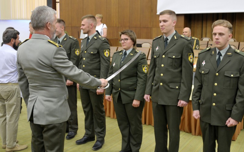Pasovanie nových členov do "Cechu vojenskej logistiky", 30. 06. 2025