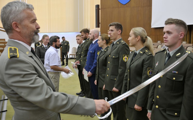 Pasovanie nových členov do "Cechu vojenskej logistiky", 30. 06. 2025