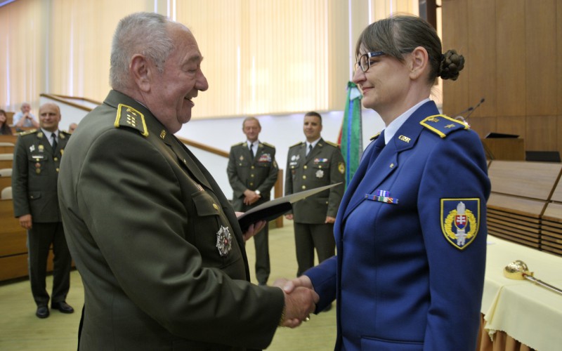 Vyradenie absolventov AOS vojenskej špecializácie G20 - delostrelcov, 30. 06. 2025