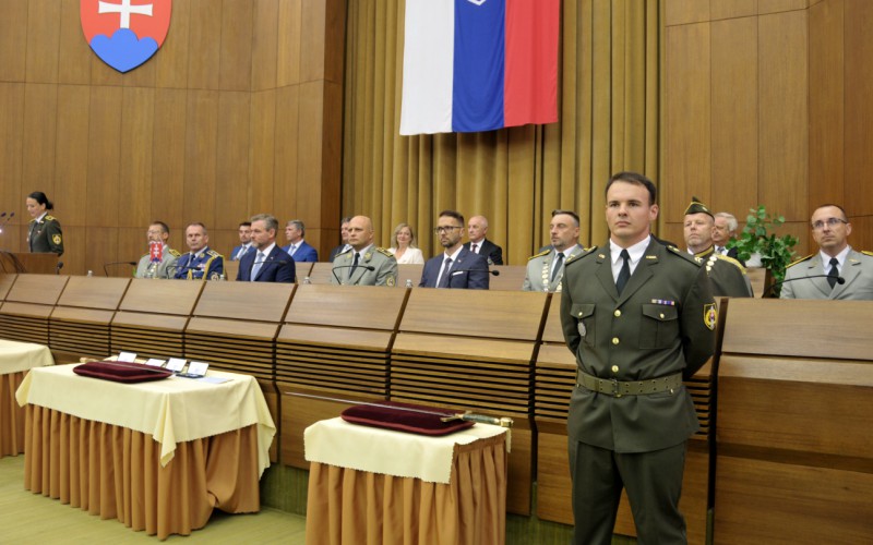 Slávnostná promócia kadetov AOS, 04. 07. 2025