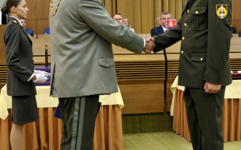 Slávnostná promócia kadetov AOS, 04. 07. 2025