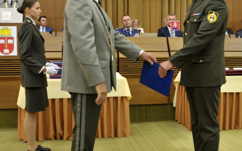 Slávnostná promócia kadetov AOS, 04. 07. 2025