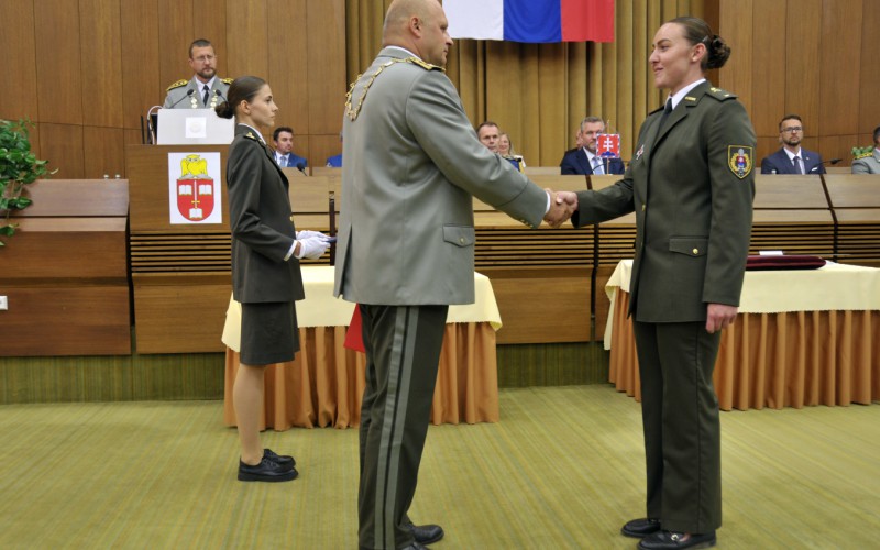 Slávnostná promócia kadetov AOS, 04. 07. 2025