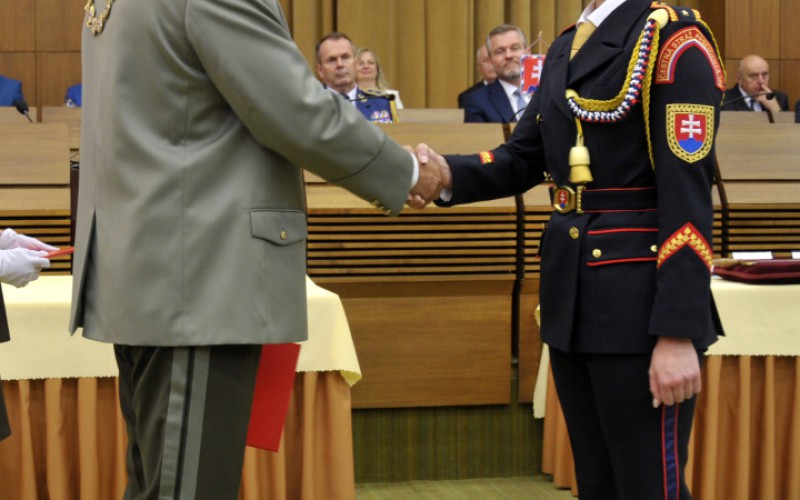 Slávnostná promócia kadetov AOS, 04. 07. 2025