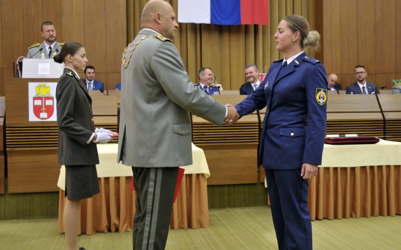 Slávnostná promócia kadetov AOS, 04. 07. 2025