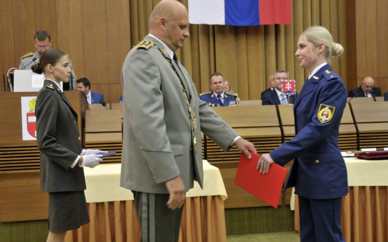 Slávnostná promócia kadetov AOS, 04. 07. 2025