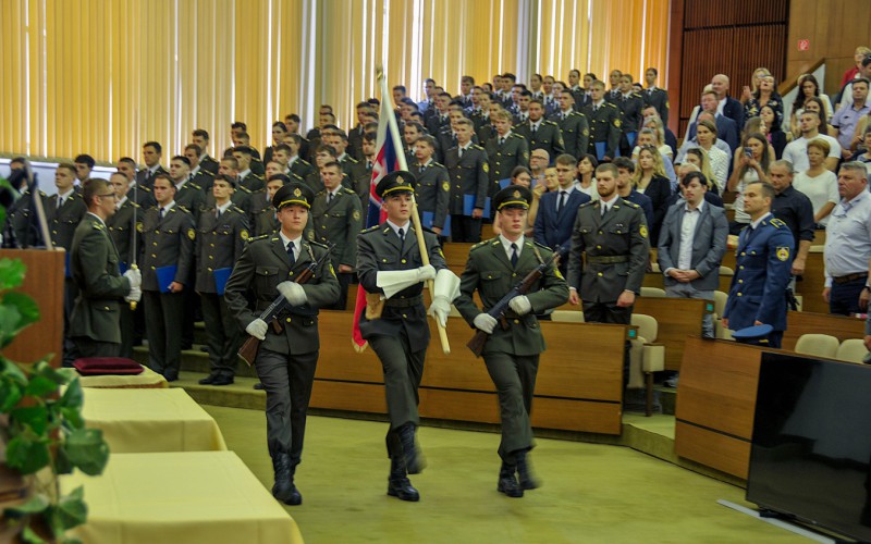 Slávnostné promócie bakalárov, 11. 7. 2025