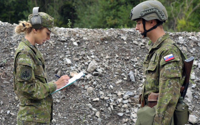 Základný vojenský výcvik - strelnica, 02. 09. 2025