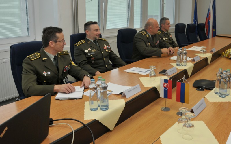 Návšteva z National Defence and Research University in Armenia, 27. - 28. 10. 2025