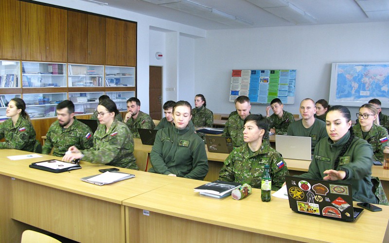 Týždeň vedy na AOS 10. – 13. 11. 2025