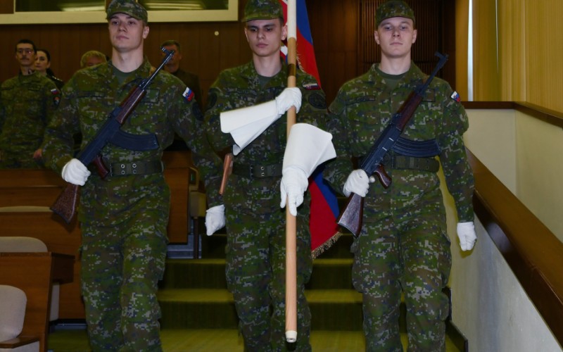 Slávnostné ukončenie 23. VYŠŠIEHO VELITEĽSKO–ŠTÁBNEHOKURZU