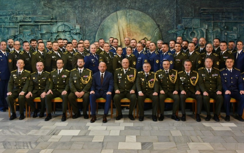 Slávnostné ukončenie 23. VYŠŠIEHO VELITEĽSKO–ŠTÁBNEHOKURZU