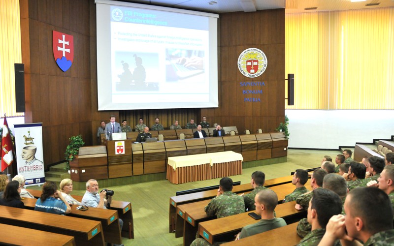 Exhibition, lecture and discussion ANTIHYBRID