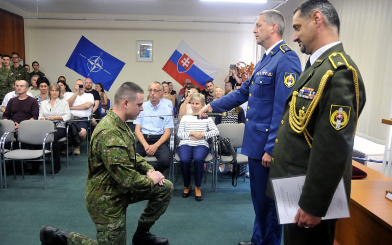 Promotion to the first officer rank – students of University Graduates Officers’ Course, June 10th 2022